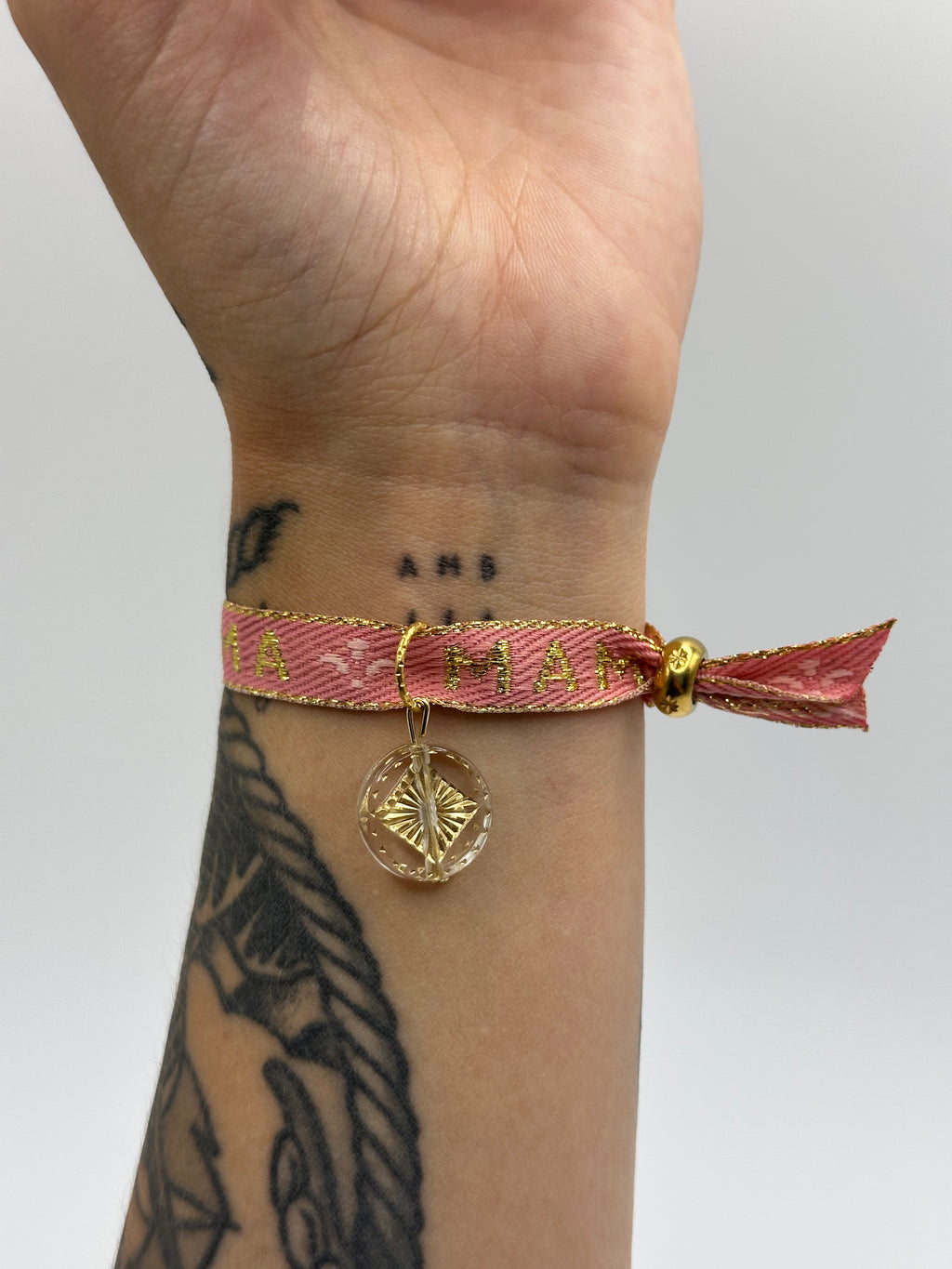 Collection Amulette • All Mamas